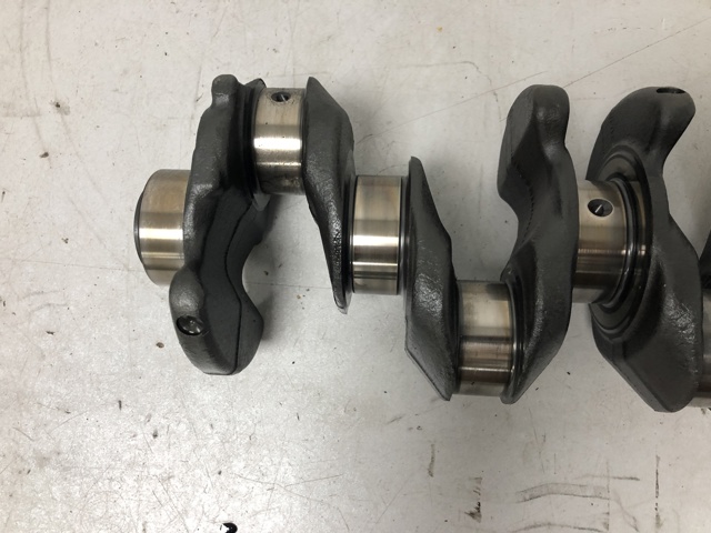 Вал коленчатый и маховик 11218515071 BMW