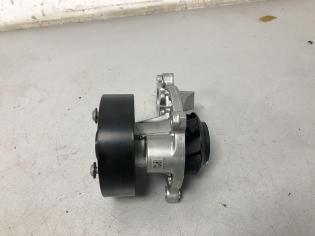 11518482250 BMW Помпа купить в Запорожье