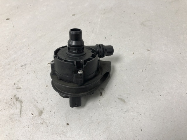11518486848 BMW Дополнительная помпа купить в Винница