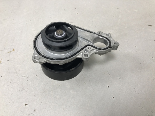 BMW 11518678905 Помпа в наличии Николаев