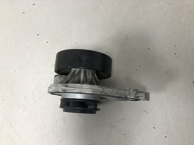 11518678905 BMW Помпа водяная (насос) охлаждения купить в Ужгород