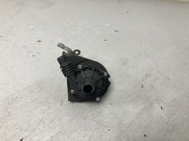 Помпа водяная, дополнительная электрическая 11519470972 BMW