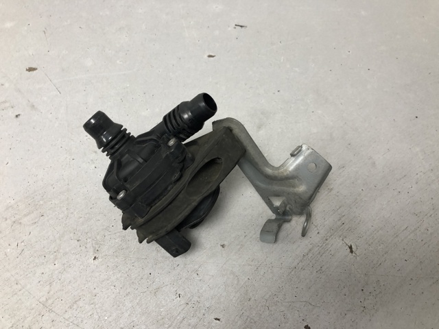 11519470972 BMW Дополнительная помпа купить в Ирпень