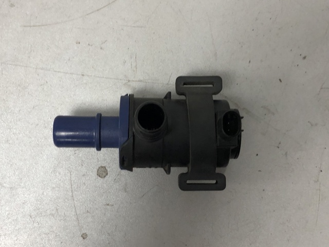 16138744983 BMW купить в Черкассы