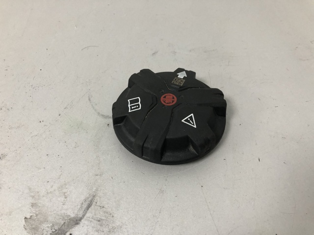 17139885509 BMW Крышка (пробка) расширительного бачка купить в Хмельницкий