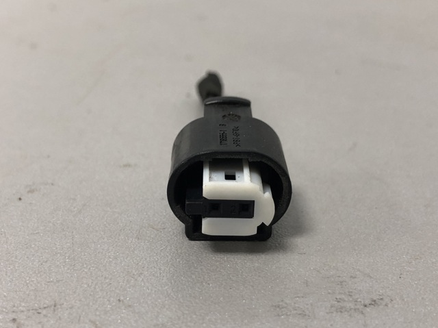 1718555 BMW купить в Каменское
