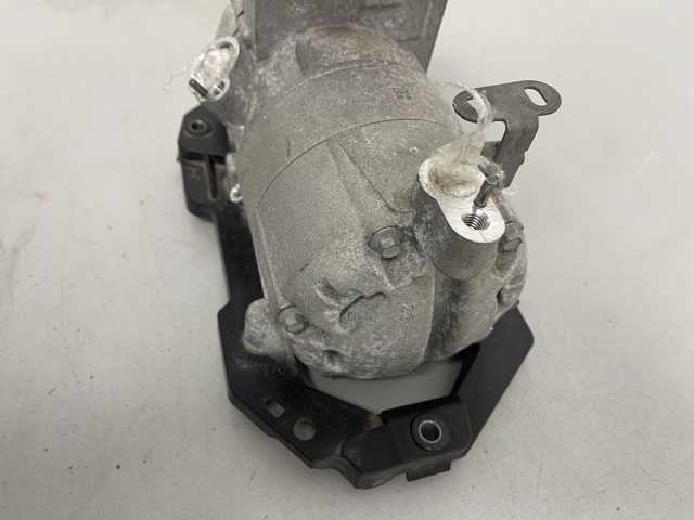 Компрессор кондиционера 1EA820807D VAG