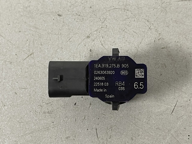 VAG 1EA919275B Парктроник, комплект установочный в наличии Украина