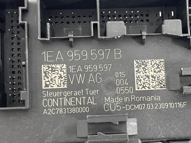 VAG 1EA959597B Блок комфорта задней двери в наличии Киев