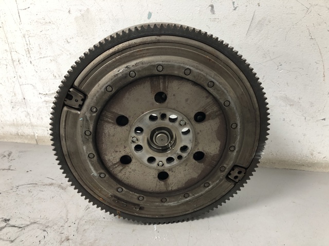 Маховик сцепления 21207638349 BMW