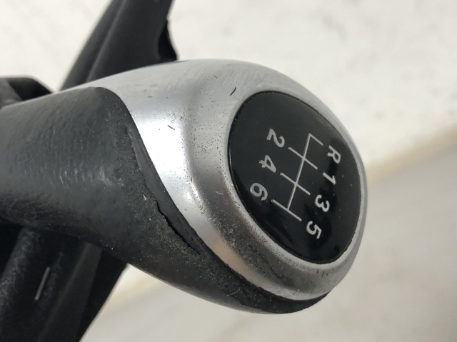 25117596009 BMW Чехол на рычаг переключения купить в Ровно
