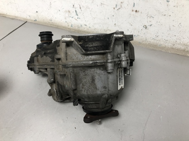 27107643758 BMW Раздатка (коробка раздаточная) купить в Черкассы