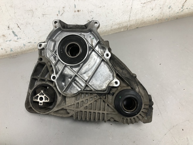 BMW 27107643758 Раздатка в наличии Ирпень
