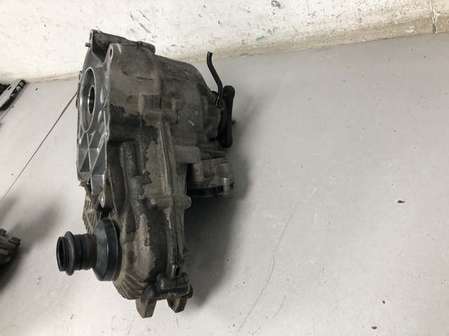 BMW 27107643758 Раздатка в наличии Ровно