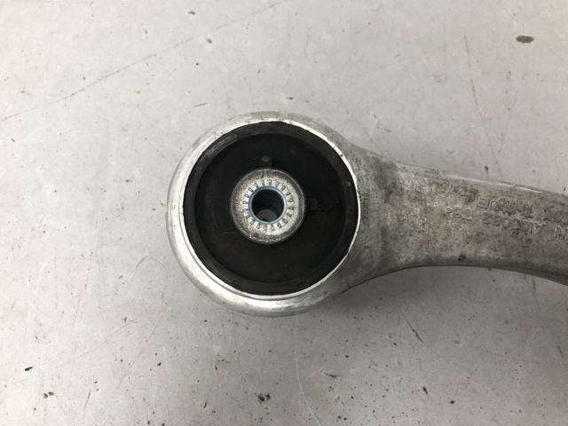 31106879543 BMW Рычаг передней подвески левый купить в Черкассы