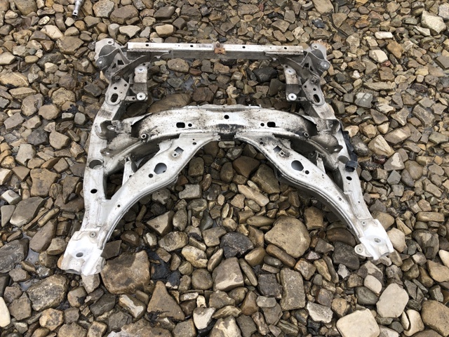 31116796692 BMW Балка передней подвески (подрамник) купить в Запорожье