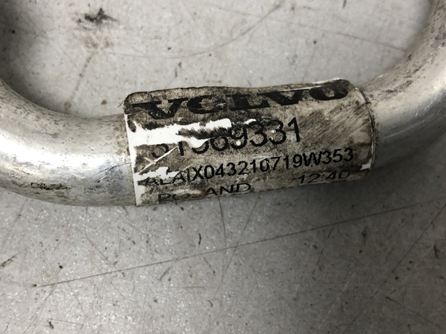 31369331 VOLVO Шланг кондиционера, от заднего испарителя к компрессору купить в Украина