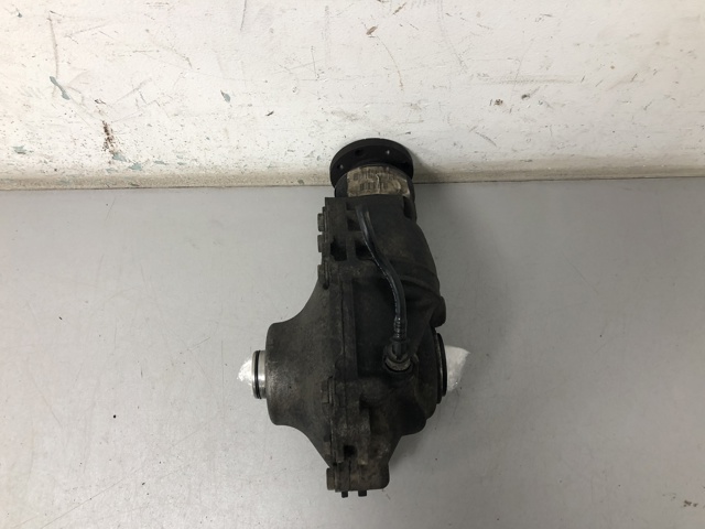 31508635860 BMW Редуктор передний купить в Ирпень