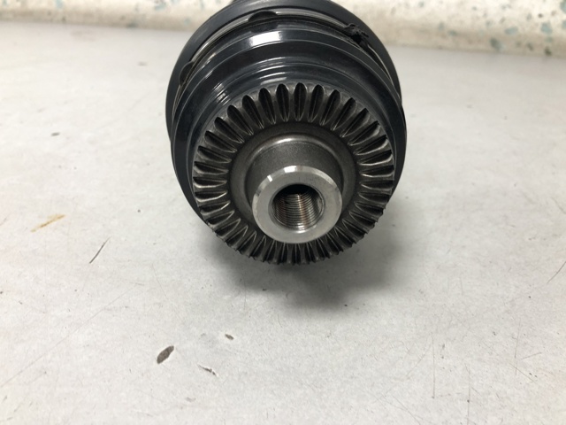 Левая полуось 31608643183 BMW