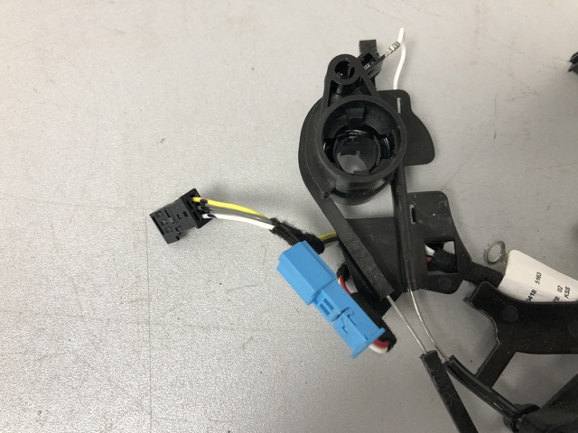 32306884319 BMW купить в Павлоград