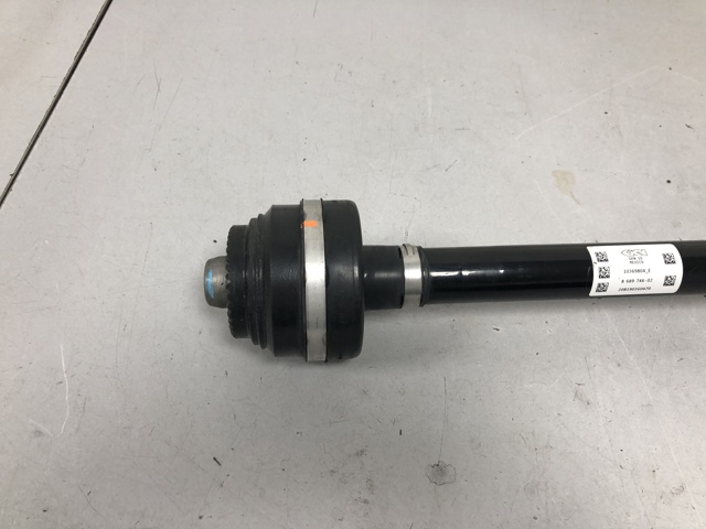 Полуось задняя, правая 33208689746 BMW
