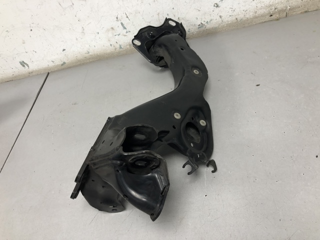 33306898964 BMW Ступица задняя купить в Черкассы