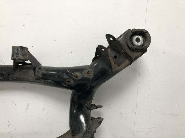 33316792505 BMW Балка задней подвески (подрамник) купить в Ровно