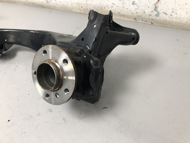 33326851576 BMW Рычаг (тяга) задней подвески продольный нижний правый купить в Сумы
