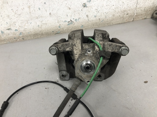 34208836842 BMW Суппорт тормозной задний правый купить в Одесса