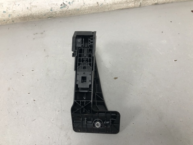 Педали газа 35406889818 BMW