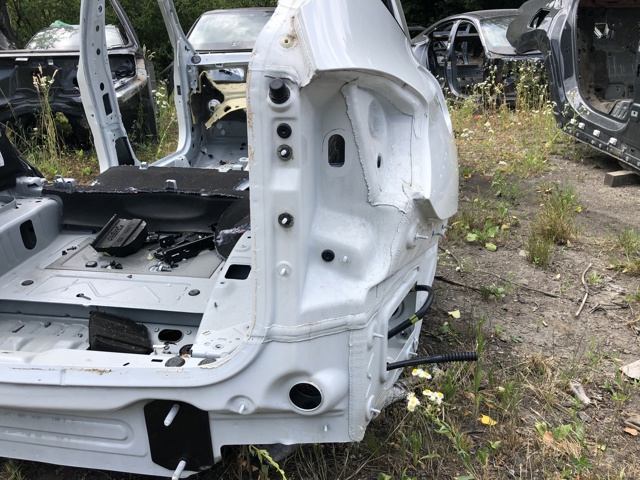 41007494012 BMW Крыло заднее правое купить в Каменское