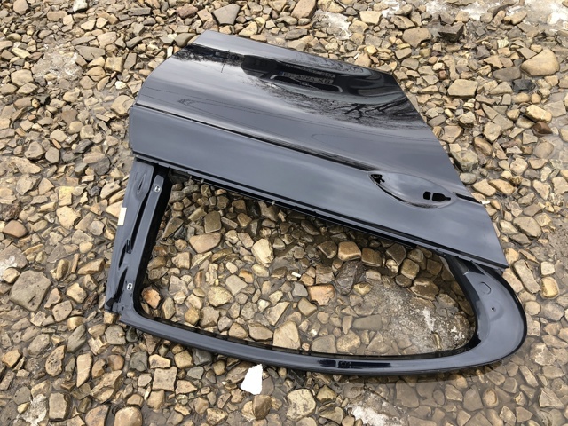Дверь пассажирская задняя правая 41009628756 BMW