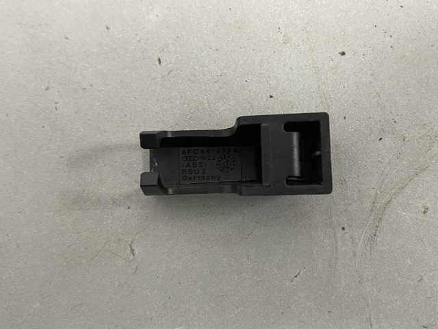 VAG 4F0881672A в наличии Житомир