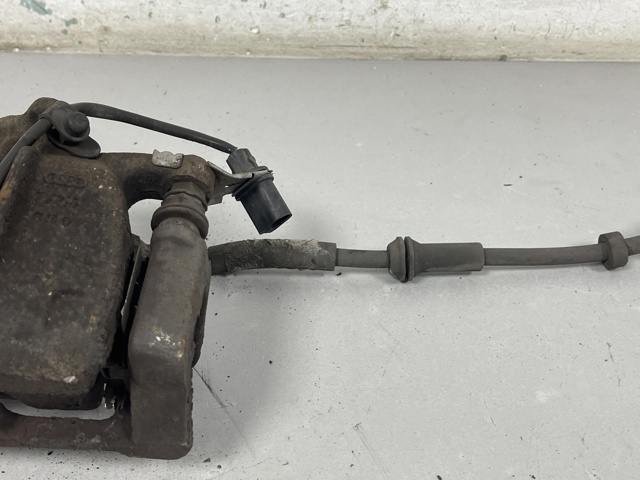 Тормозной суппорт задний левый Audi A6 C7