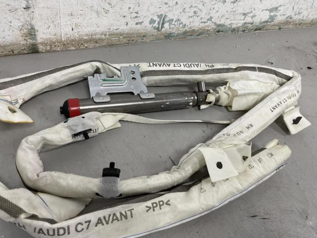 4G9880742B VAG Шторка боковая, правая купить в Житомир