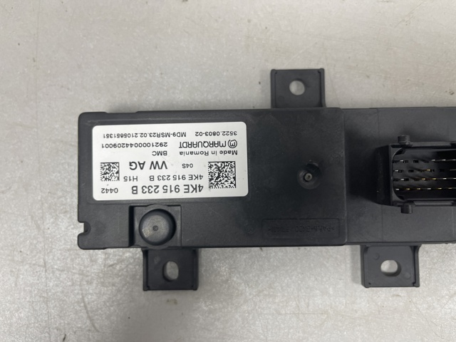 4KE915233B VAG купить в Ровно