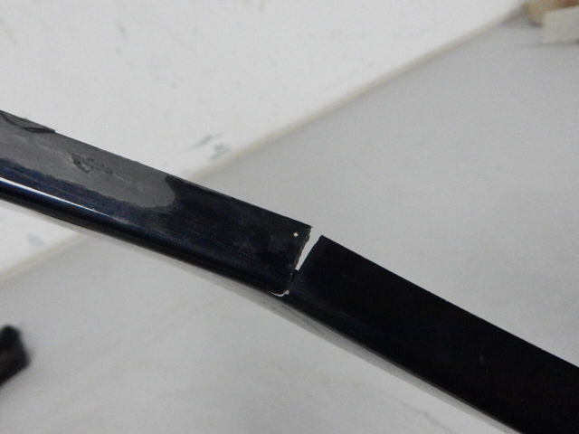 Расширитель заднего крыла, правый 4M0853026A VAG