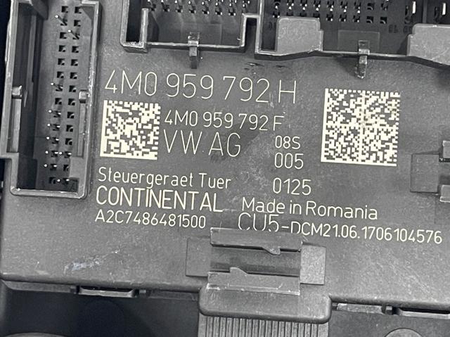 VAG 4M0959792H Блок комфорта передней двери в наличии Черкассы