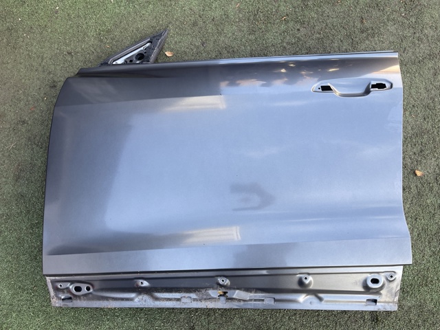 4M8831051C VAG Дверь передняя левая купить в Черкассы