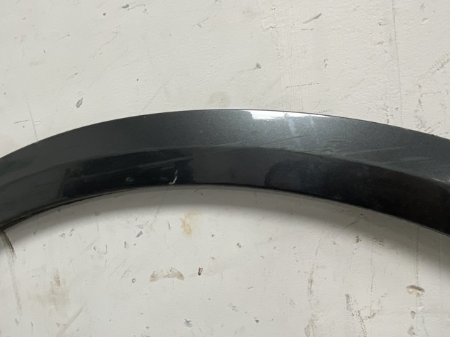 4M8853026L VAG купить в Ирпень