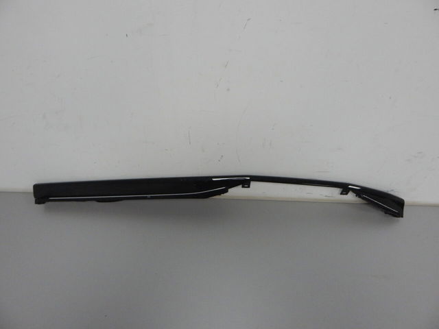 4M8853190ALRQ8 VAG купить в Тернополь