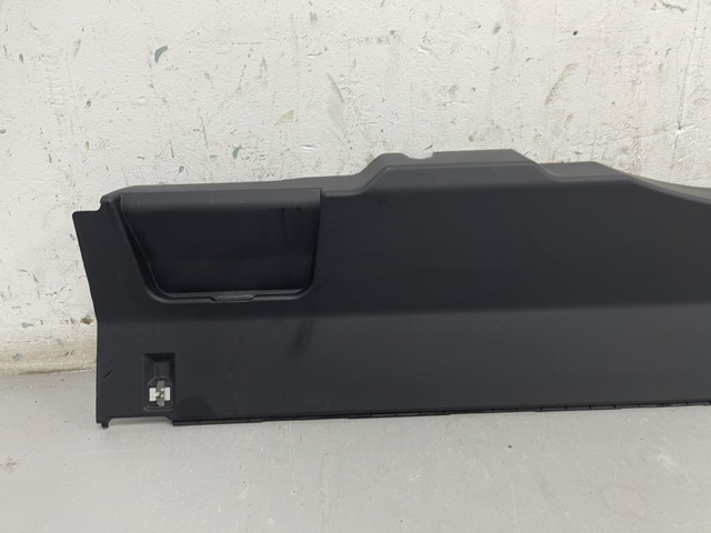 4M8863797 VAG купить в Ужгород