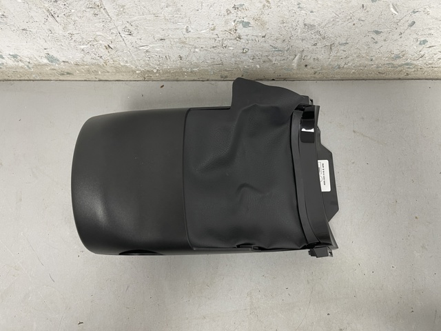 4M8953516E4PK VAG Накладка рулевой колонки купить в Киев