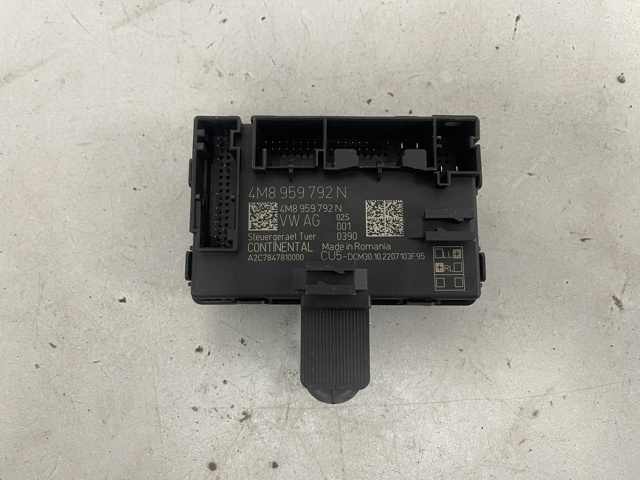 VAG 4M8959792N в наличии Черкассы