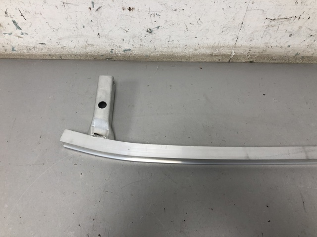 51117399912 BMW Усилитель бампера переднего купить в Ужгород