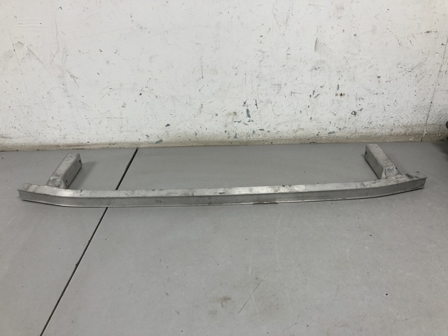 BMW 51117399912 Усилитель бампера переднего в наличии Хмельницкий