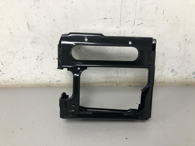 51117399915 BMW Кронштейн арки колеса (лонжерона) левый купить в Кривой Рог