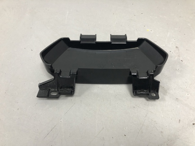 51118085663 BMW Накладка бампера переднего купить в Черновцы