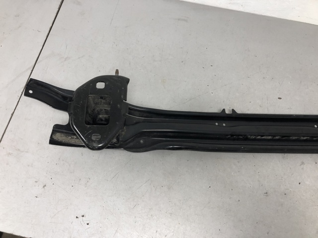 BMW 51127428022 Усилитель бампера заднего в наличии Черкассы