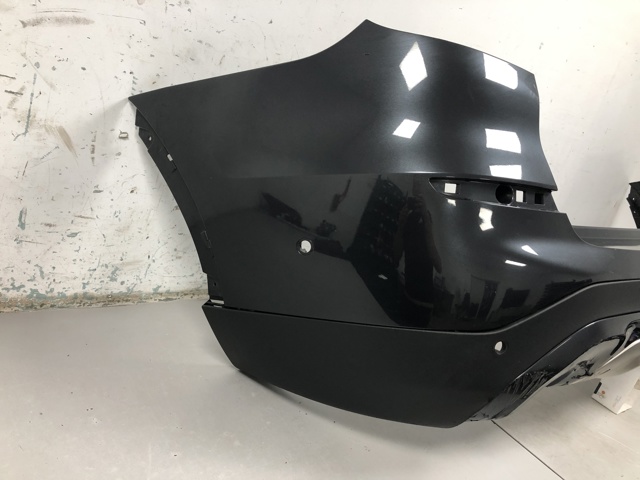 Бампер задний 51127488216 BMW